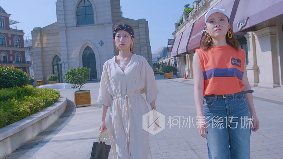 序列 01.00_46_17_03.静止302.jpg