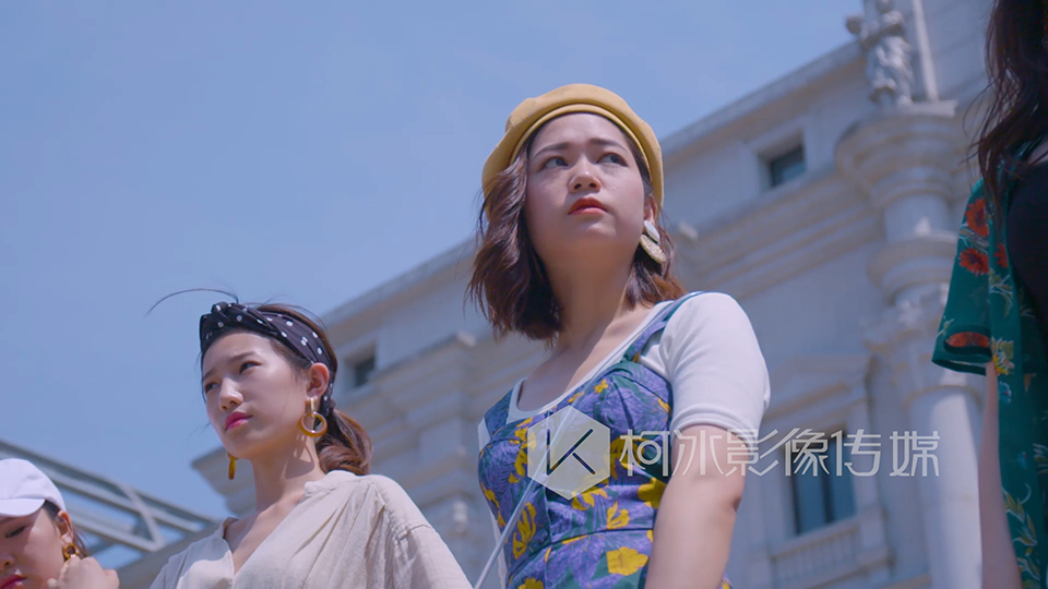 序列 01.00_46_27_19.静止309.jpg