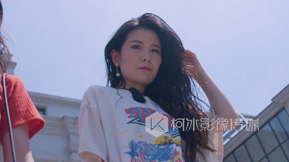 序列 01.00_46_29_14.静止310.jpg